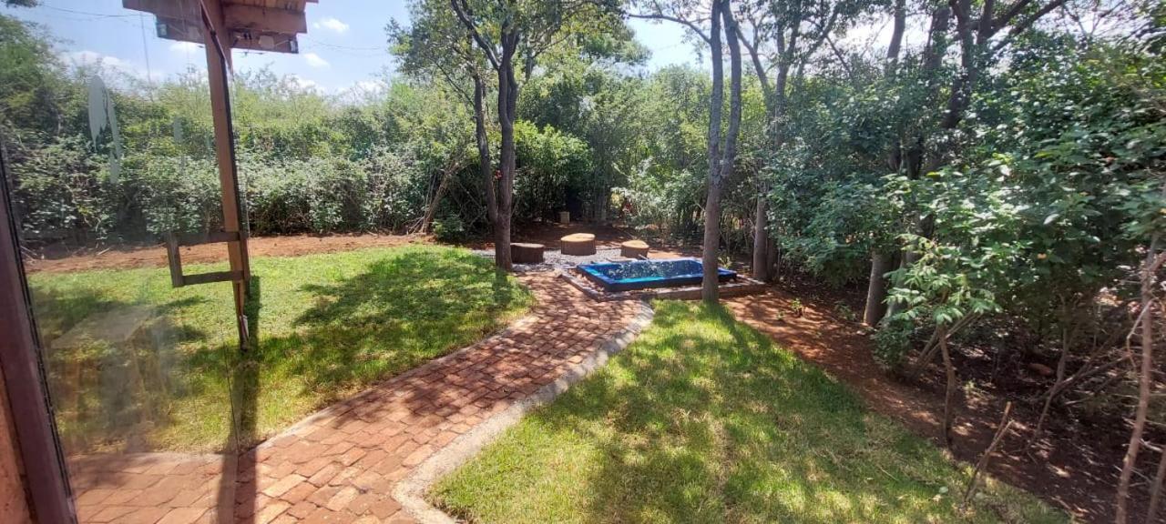 Hartbees Bush Lodge 1 Hartbeespoort Exterior photo